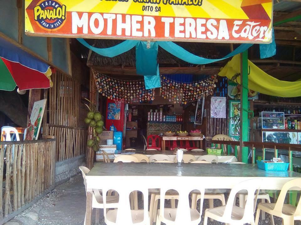 Mother Teresa Rooms And Restaurant Ослоб Экстерьер фото
