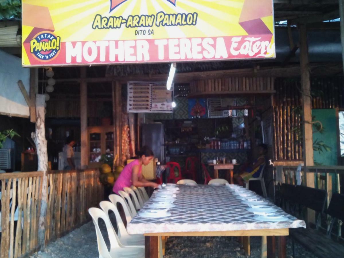 Mother Teresa Rooms And Restaurant Ослоб Экстерьер фото
